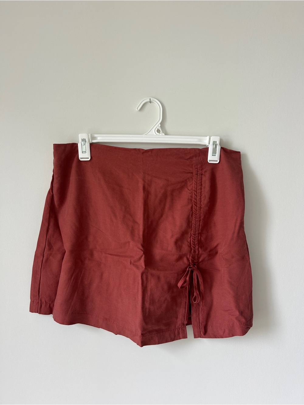 Women’s Rust Red Side-Tie Skort